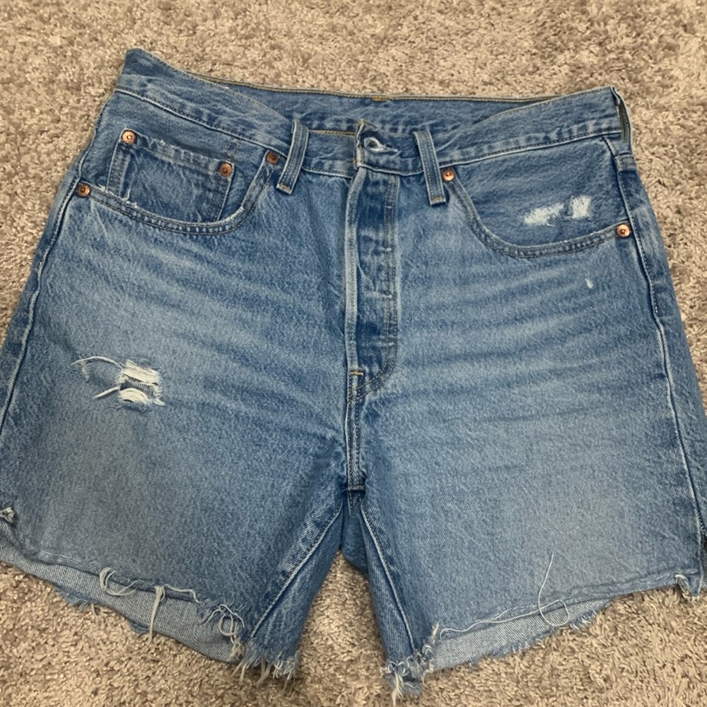 Levi’s 501 button fly Jean shorts